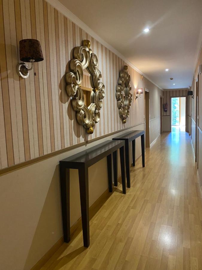 Hotel Av Apartamentos Lobios Exteriör bild