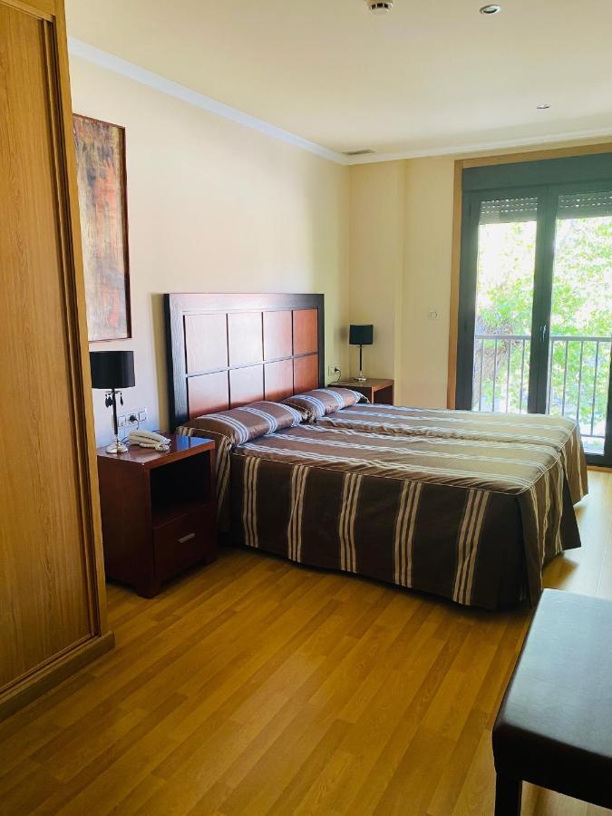 Hotel Av Apartamentos Lobios Exteriör bild